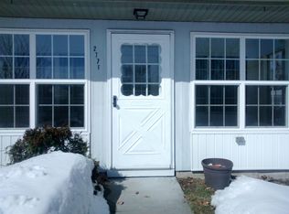 277 Berwick Ct UNIT F, Ridge, NY 11961