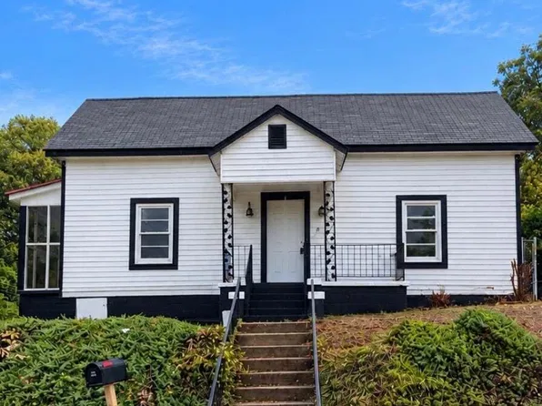 301 Johnson St, Lagrange, GA 30241