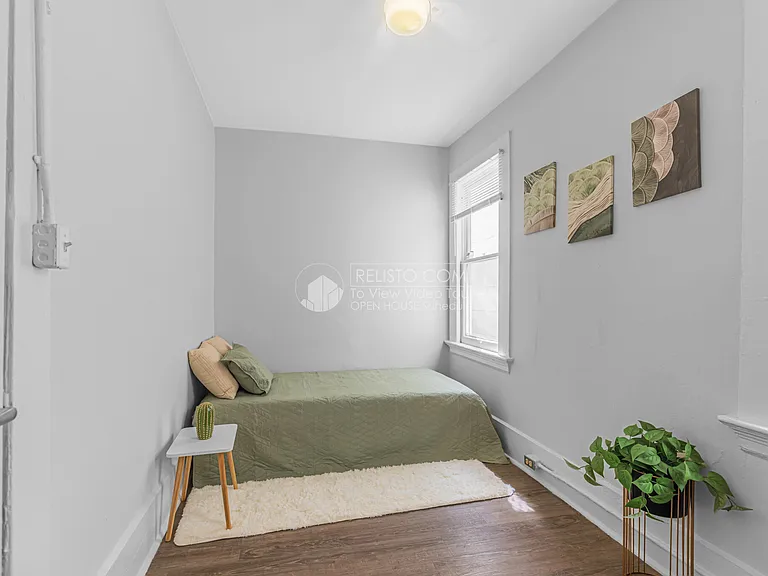 402 Broadway #139 — Photo 7