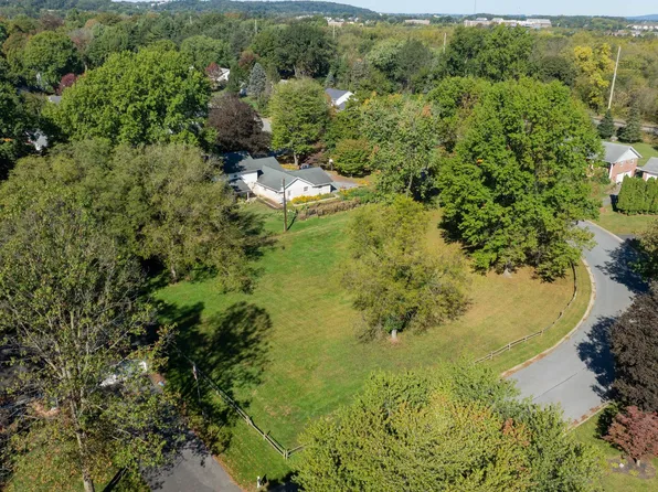 0 Barrholly Dr Lot 1, Lancaster, PA 17603