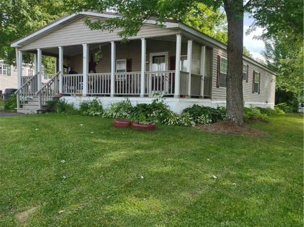 606 Sycamore Ln, Utica, NY 13502