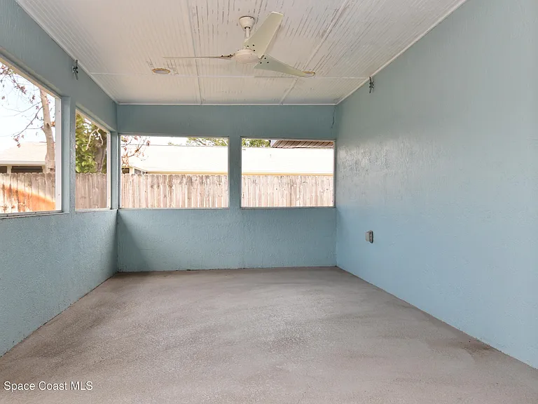 2185 Acacia St NE — Photo 29