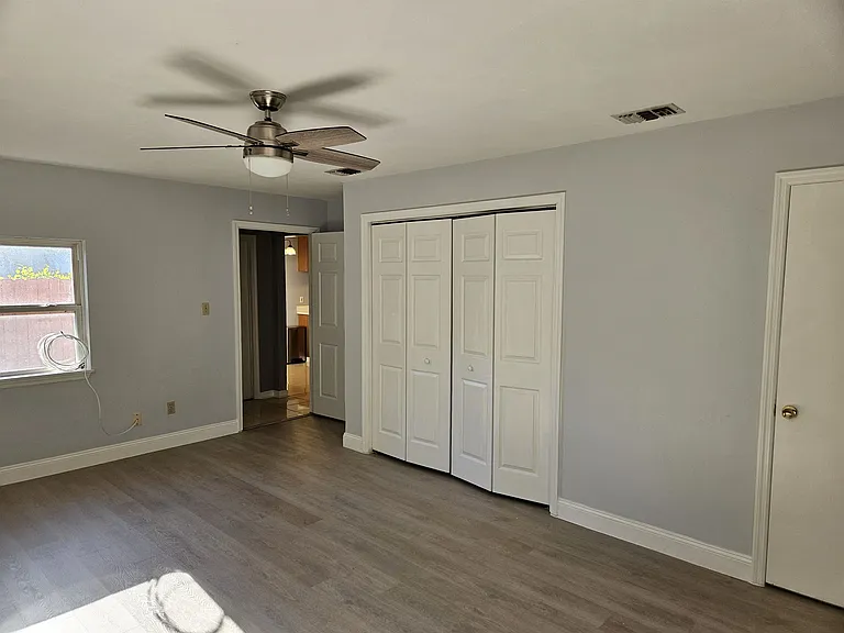 1417 Orange Ave W — Photo 10