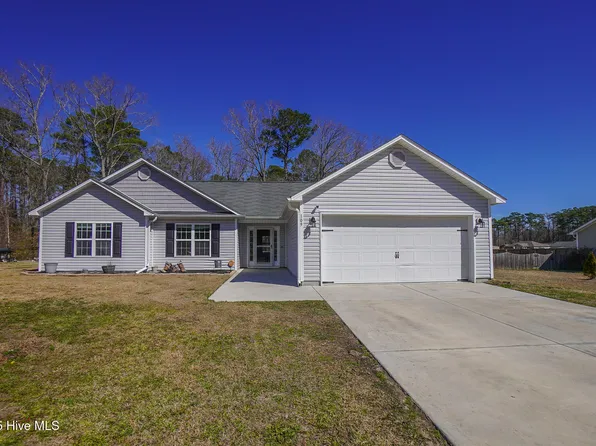 109 Hidden Hollow Drive, Richlands, NC 28574