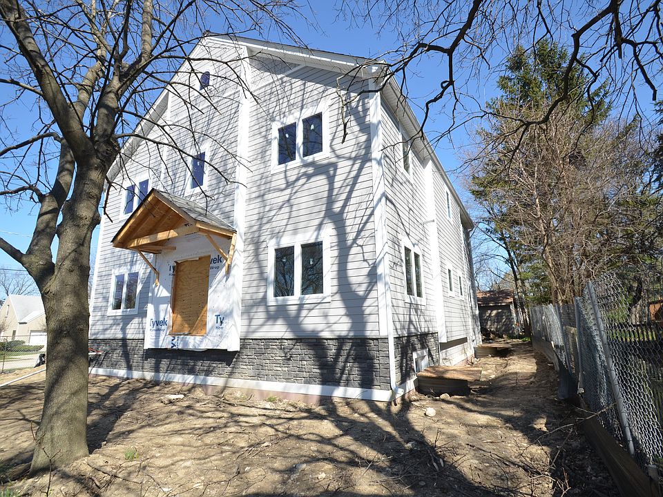 1st image of 1110 Fairoaks Ave