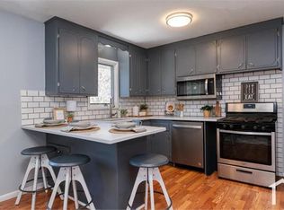 6559 Berkshire Ln N, Maple Grove, MN 55311