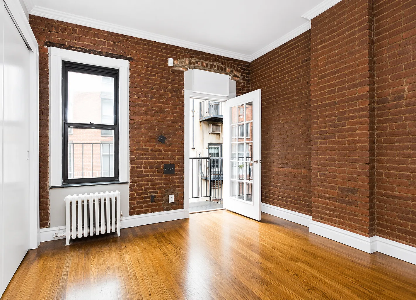 221 East 23rd Street — Photo 3