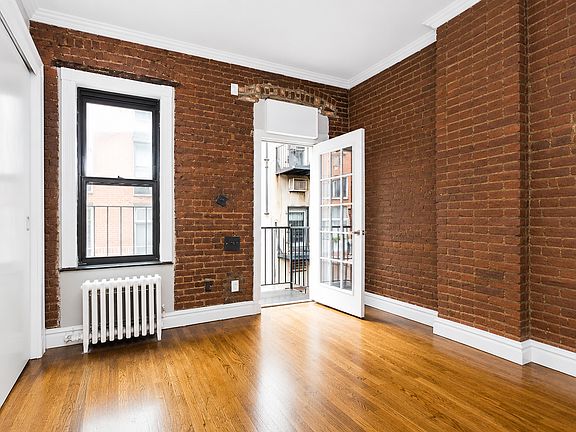 3rd image of 221 E 23rd St APT 19