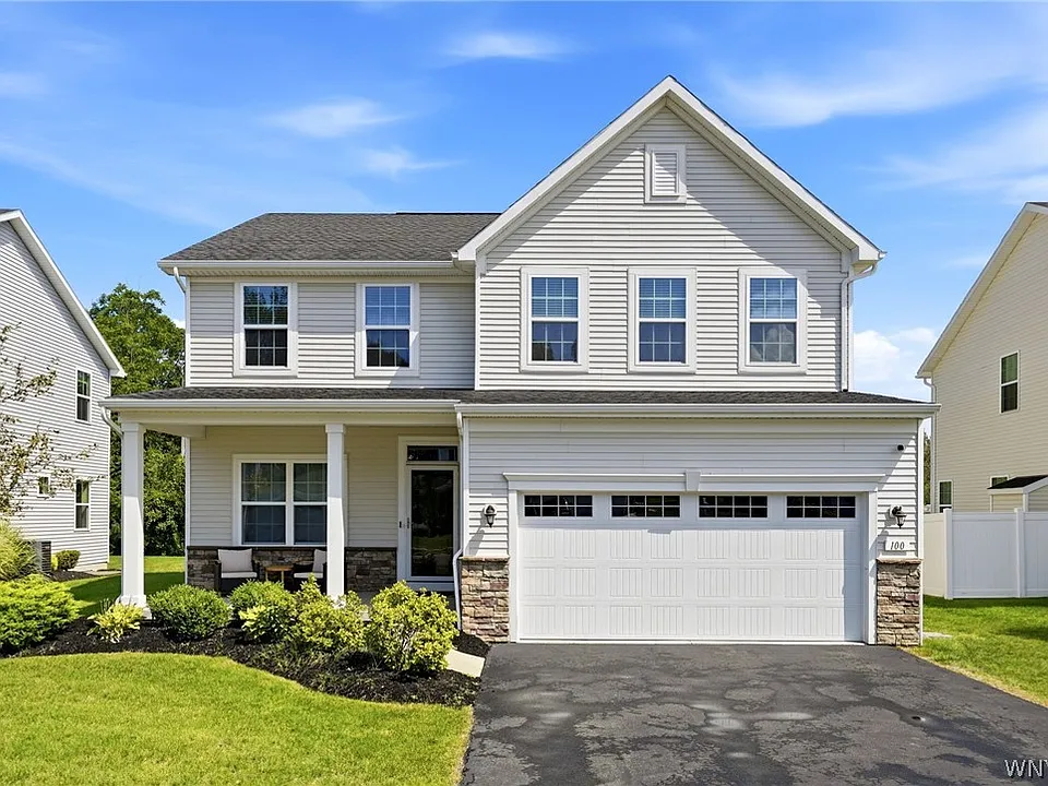 100 Lynette Ln
