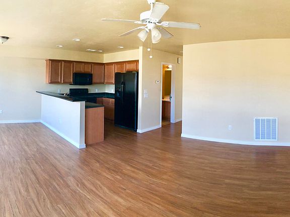 4th image of 509 A North 12TH Street