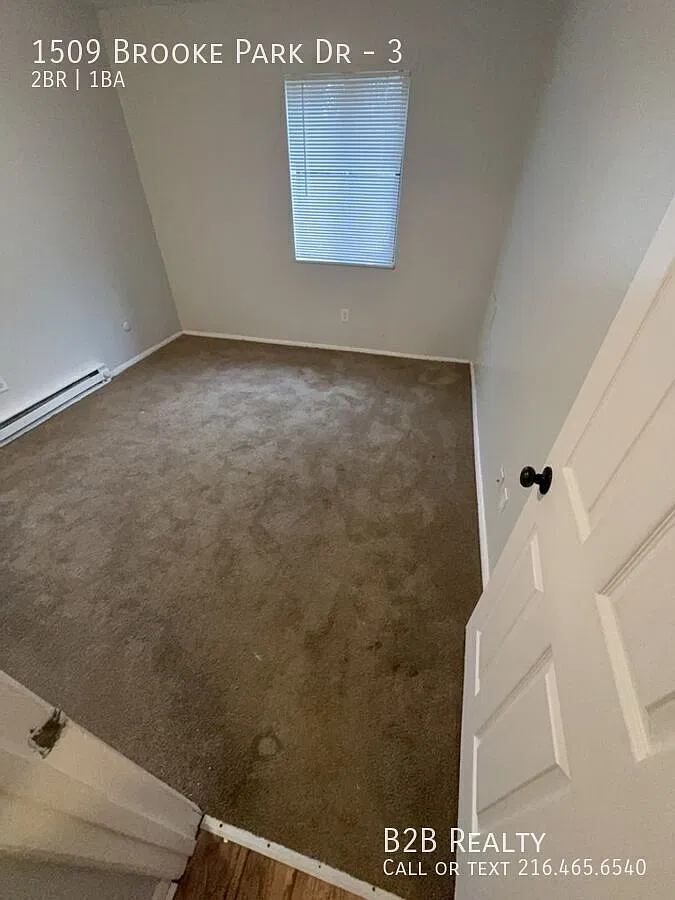 1509 Brooke Park Dr — Photo 4