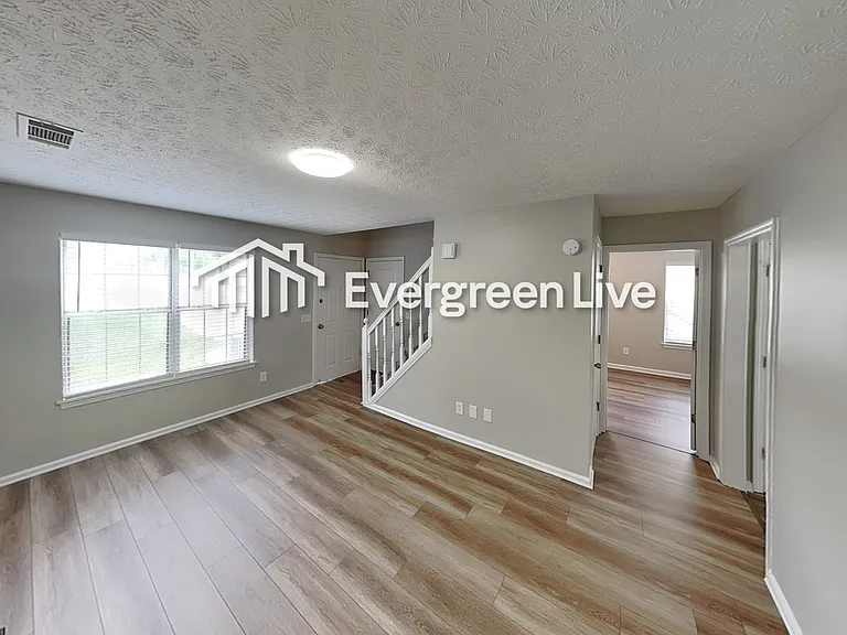 8108 Fieldstream Way — Photo 2