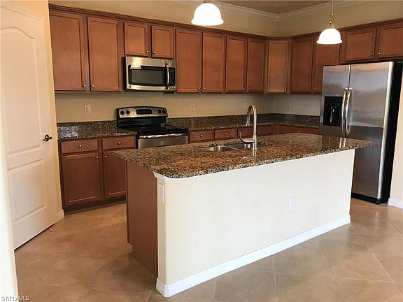 4th image of 9433 River Otter Dr