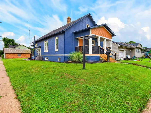897 E 2nd St, Logan, OH 43138