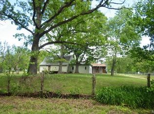 13012 Fox Farm Rd, De Soto, MO 63020