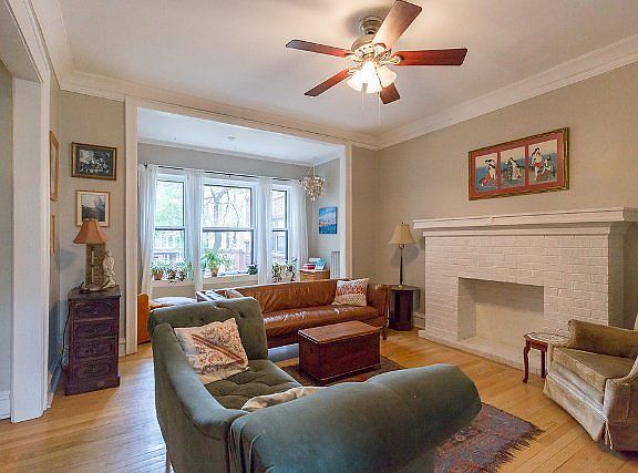 2nd image of 5421 S Dorchester Ave #1E
