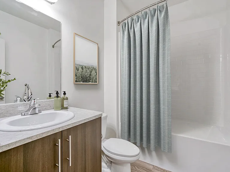 Eden Apartments — Photo 91