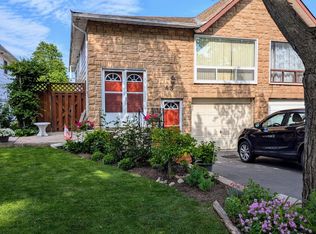 43 Tuscarora Dr, Toronto, ON M2H 2K4