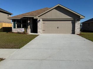 197 Ridgeway Cir, Crestview, FL 32536