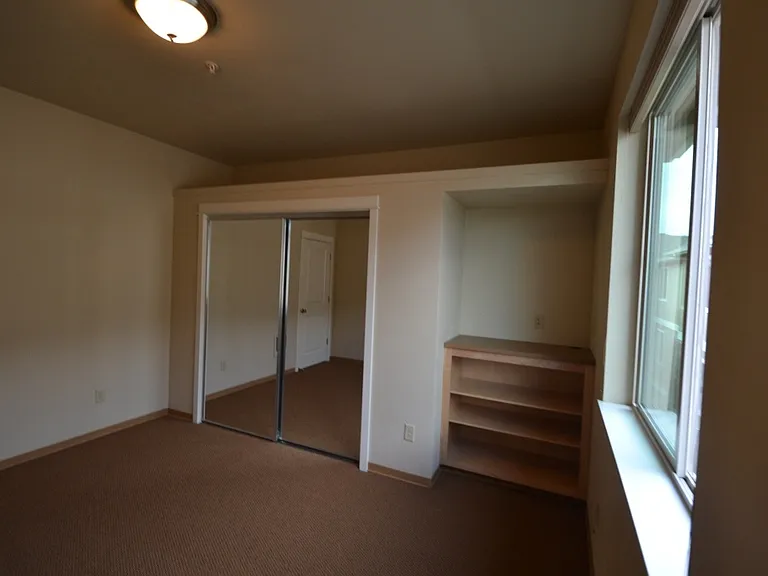 648 E 17th Ave #1-20 — Photo 14