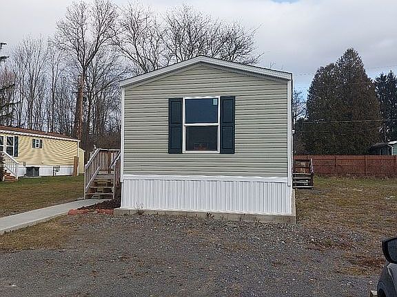 4 Palmer Dr.
Mott Road Park