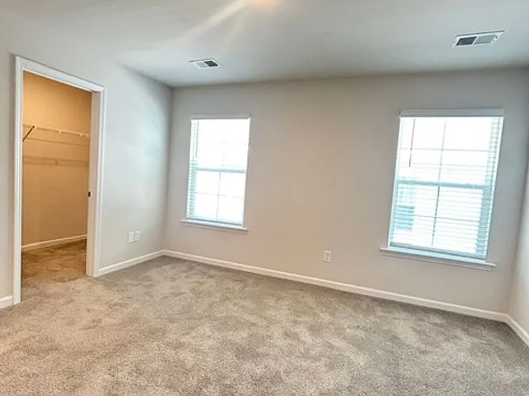 725 Wild Duck Ln — Photo 5