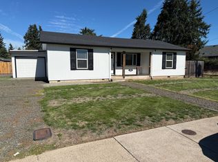 5428 E St, Springfield, OR 97478