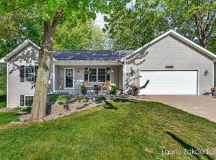 10880 Timberline Dr, Allendale, MI 49401