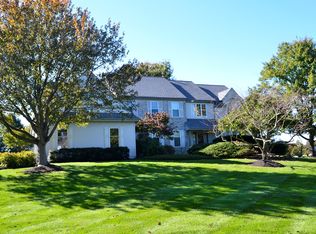 8 E Kincaid Dr, West Windsor, NJ 08550