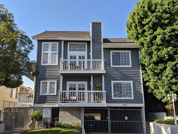 2nd image of 1315 S Carmelina Ave APT 104