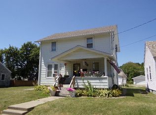 1126 Lincoln Blvd, Muscatine, IA 52761