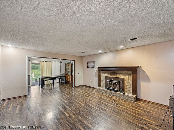 5th image of 10218 Rice Rd