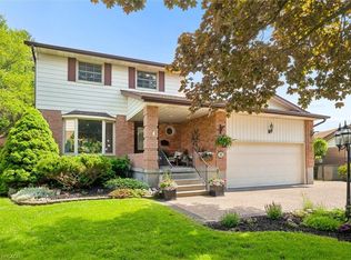 108 Mallard Cres, Waterloo, ON N2V 1E4