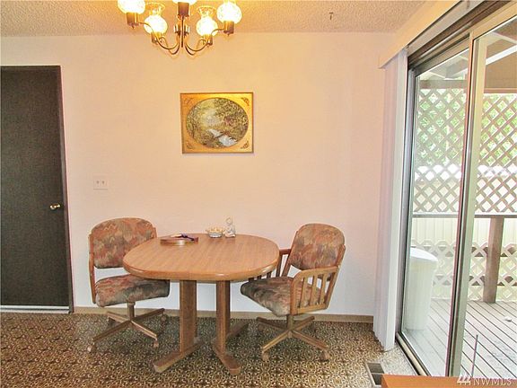 5th image of 101 103 McGuire Pl