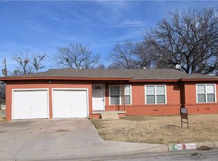 5301 Jerri Ln, Haltom City, TX 76117