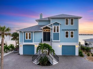 4 Southwind Dr, Englewood, FL 34223