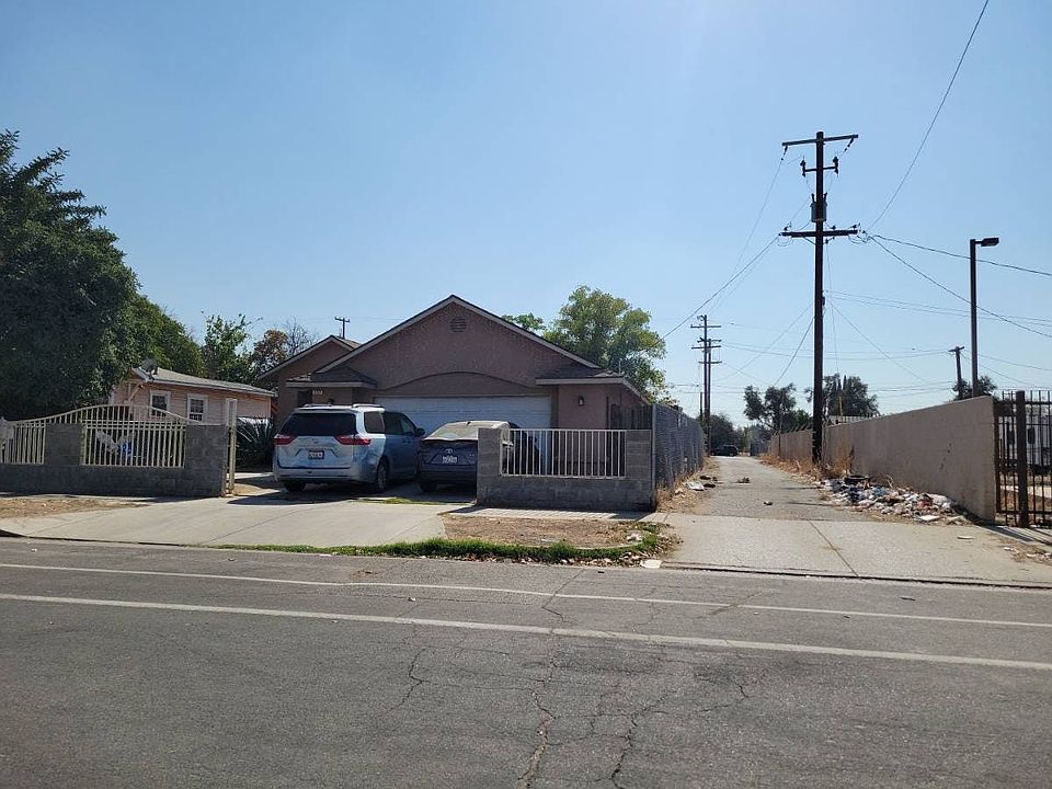 2nd image of 1137 A St