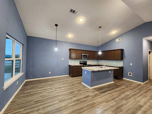 2nd image of 1713 Brennan Cir