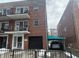 23-15 28th St #3, Astoria, NY 11105