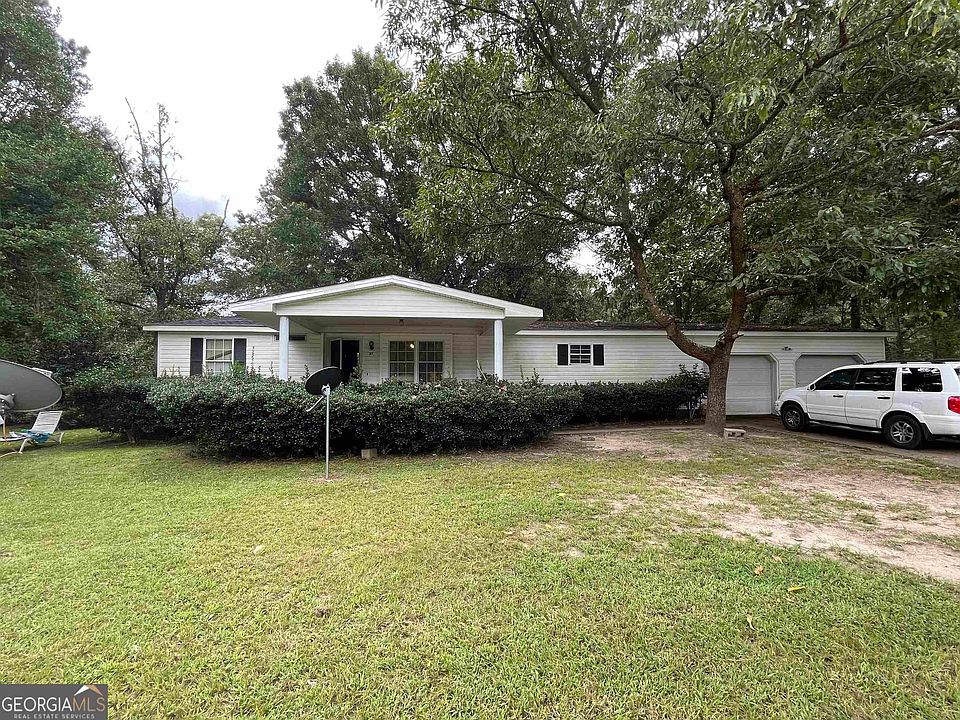 1st image of 137 S Blackberry Cir