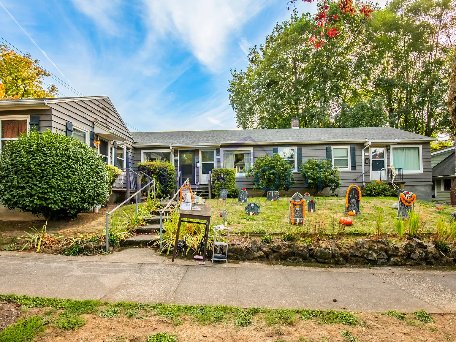 3242-3248 SE Alder Ct — Photo 2