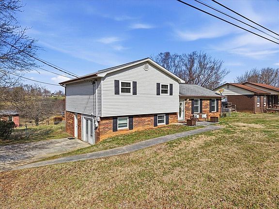 4th image of 3084 Apostle Rd