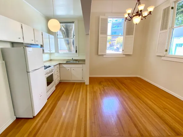 1br W/ Large Private Basement Space! Hardwood! Laundry On-Site!, 253 Corbett Ave, San Francisco, CA 94114