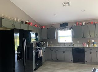 5011 Dania Cir, Labelle, FL 33935