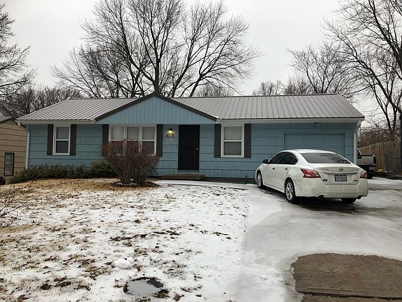 2nd image of 5910 E 100th St