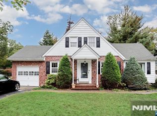 844 Bellis Parkway, Oradell, NJ 07649