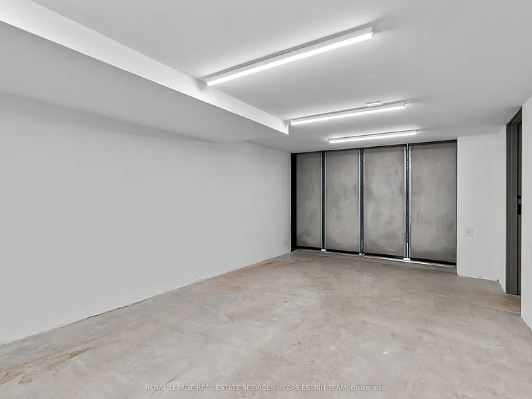 44 Foxley St — Photo 35