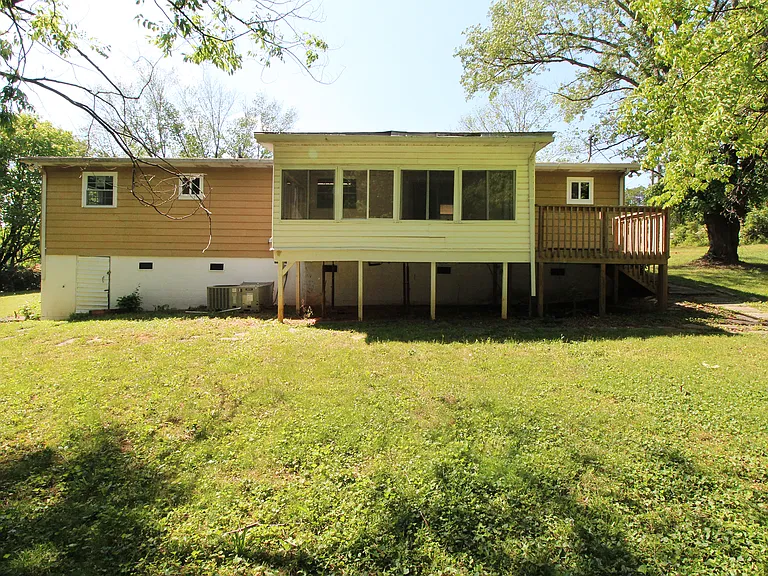 1940 Harris Rd — Photo 25