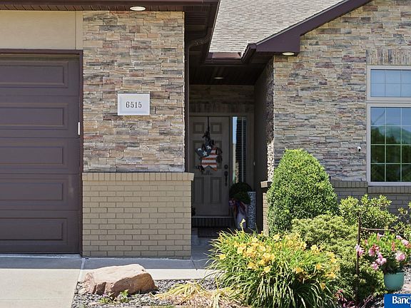 3rd image of 6515 Artisan Way