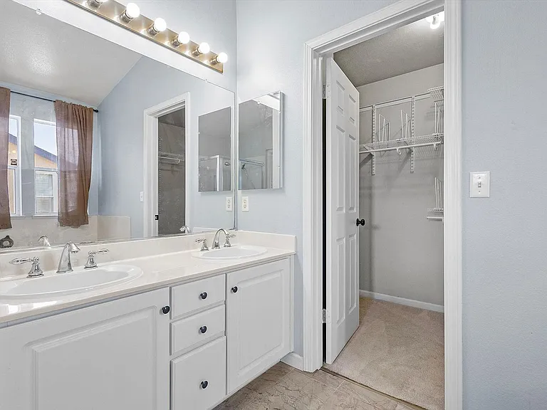 1 Challen Ct — Photo 15